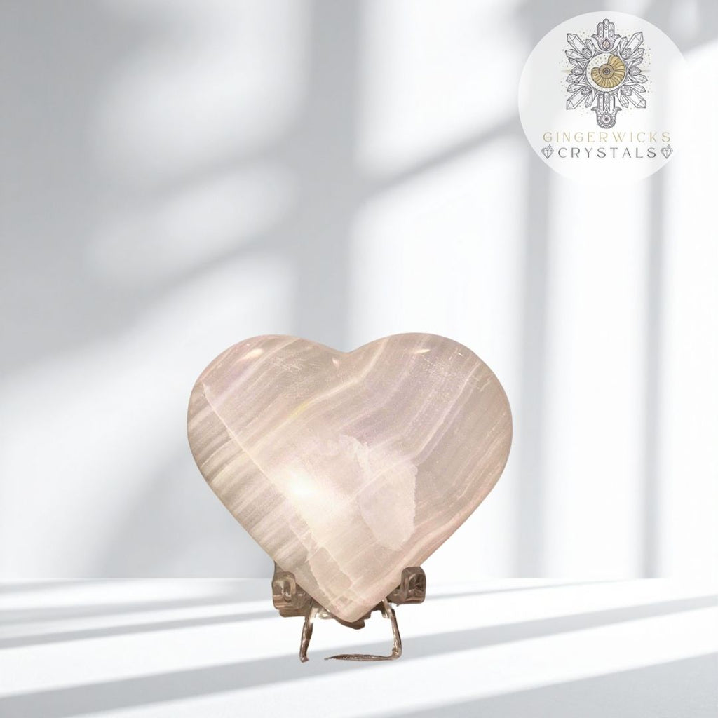 Mangano Calcite Heart- UV Reactive!    MC3