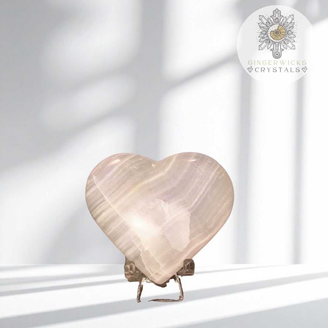 Mangano Calcite Heart- UV Reactive!    MC3