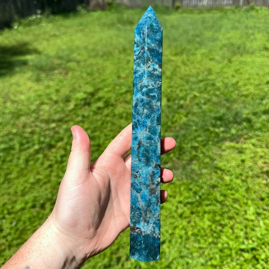 XL Blue Apatite Tower