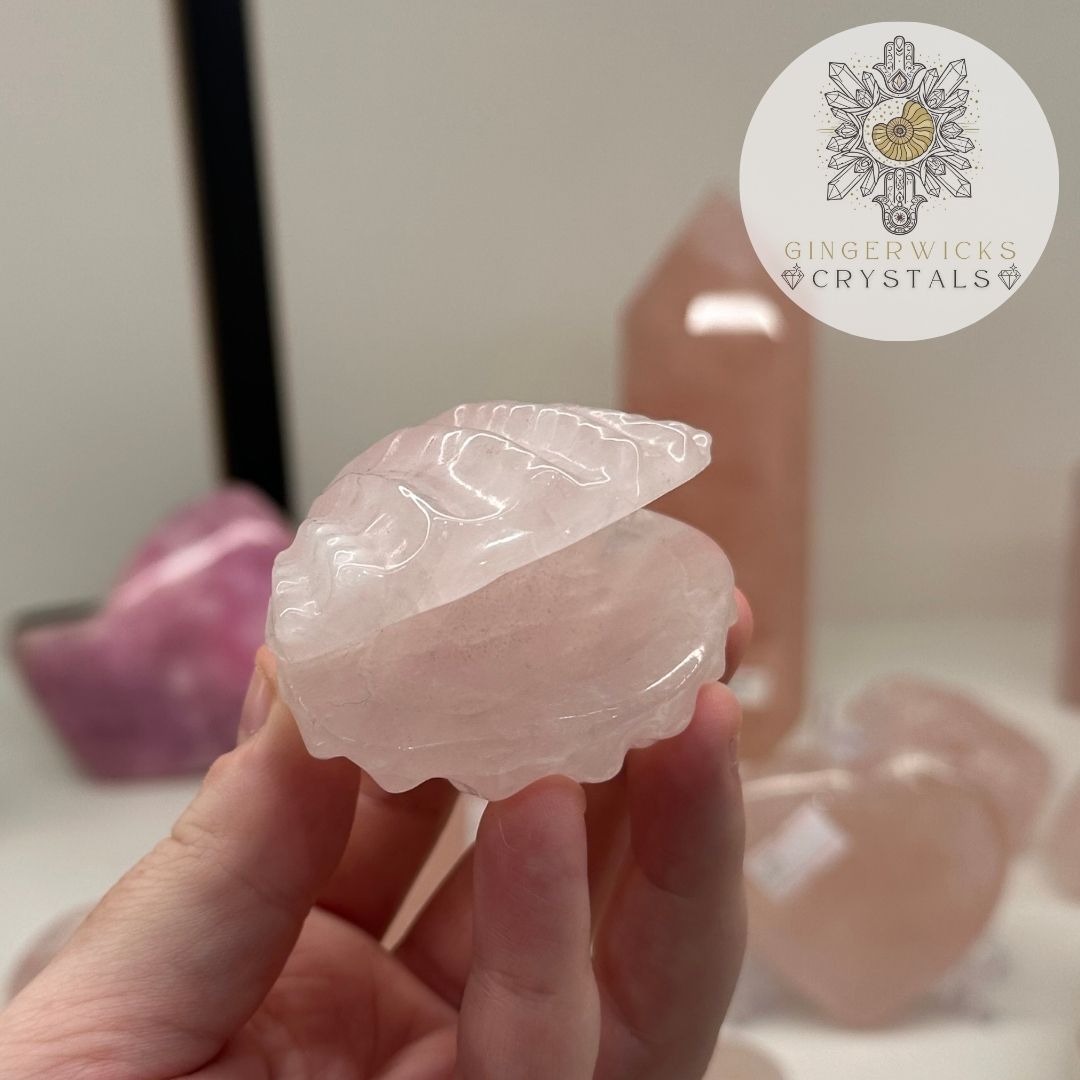 Rose Quartz Clam Shell Carving